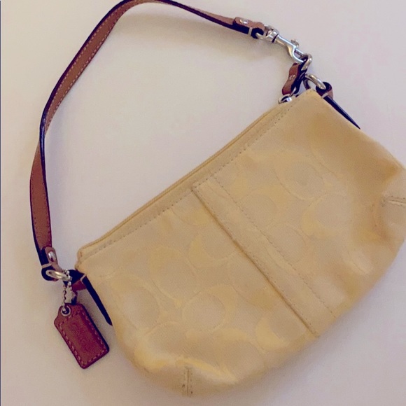 AUTHENTIC COACH WRISTLET j14 - Picture 1 of 6